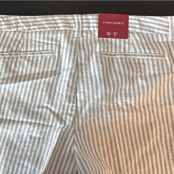 NWT Merona Striped Chino Shorts in Blue and White Sz 16 - Picture 6 of 6
